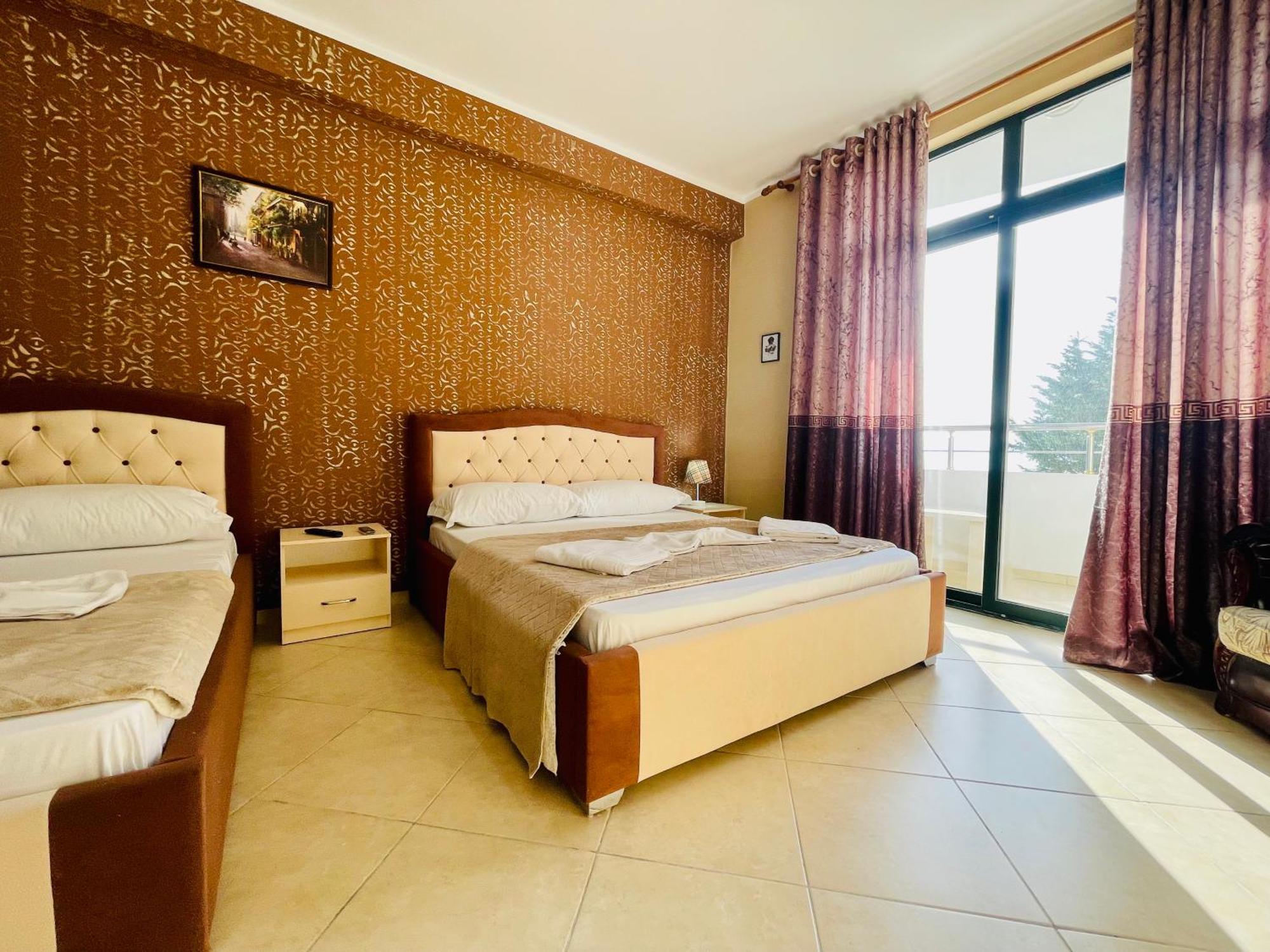 Vila3 Hotel Avlonya Dış mekan fotoğraf